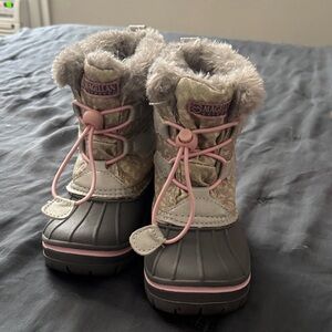 Magellan Outdoors Kids Boots - Gray and Pink